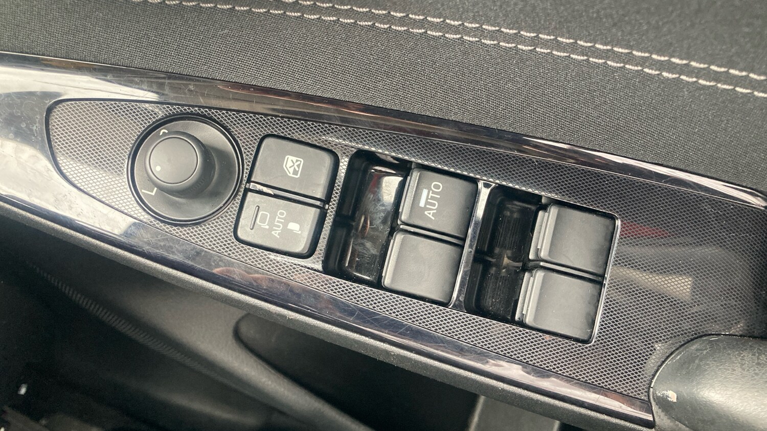 Used Mazda Mazda2 2019 for sale - 76316439: Photo 29