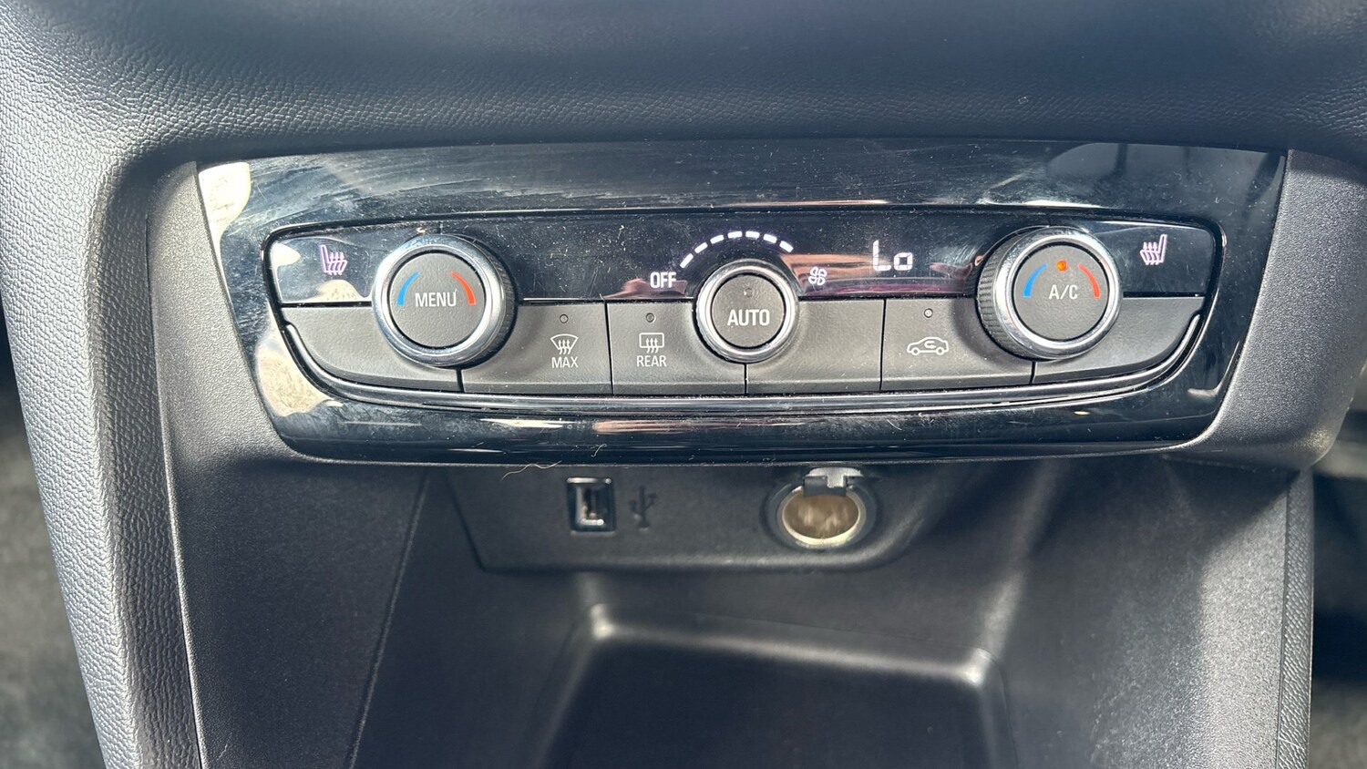 Vehicle 28