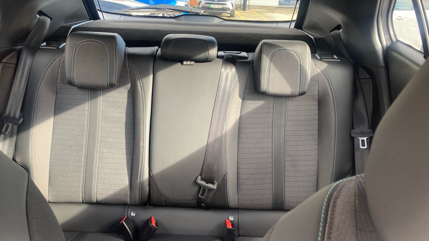 Used Peugeot 2008 2022 for sale - 76382572: Photo 15