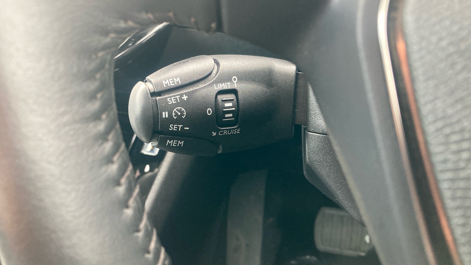 Used Peugeot 2008 2022 for sale - 76382572: Photo 38
