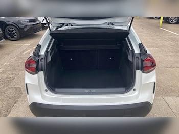 Used Citroen C4 2023 for sale - 79067657: Photo
