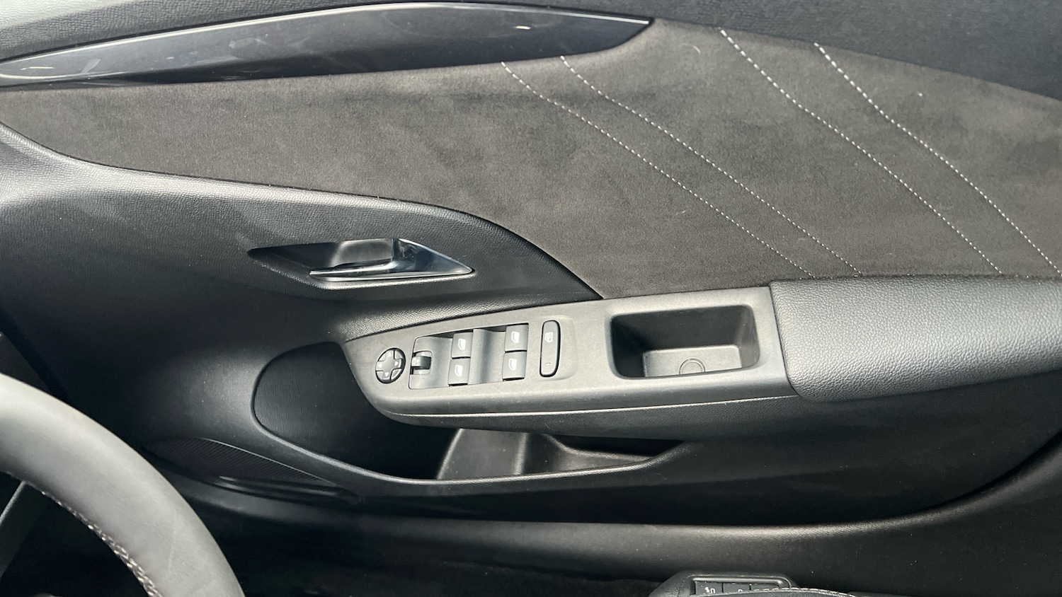 Used Vauxhall Corsa 2023 for sale - 76706232: Photo 29