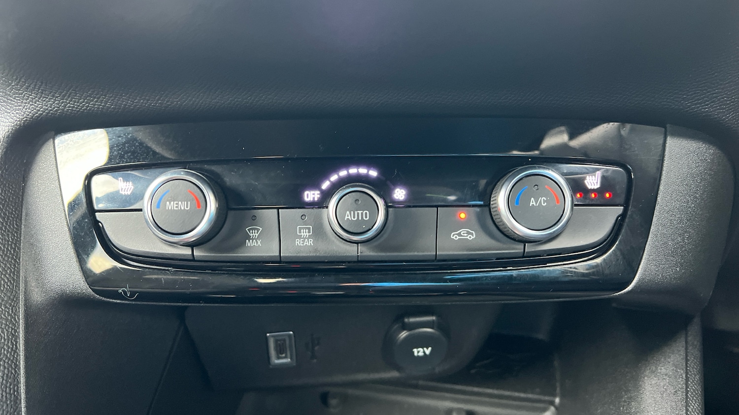 Used Vauxhall Corsa 2023 for sale - 76706232: Photo 30