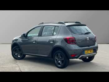 Used Dacia Sandero Stepway 2017 for sale - 74941607: Photo