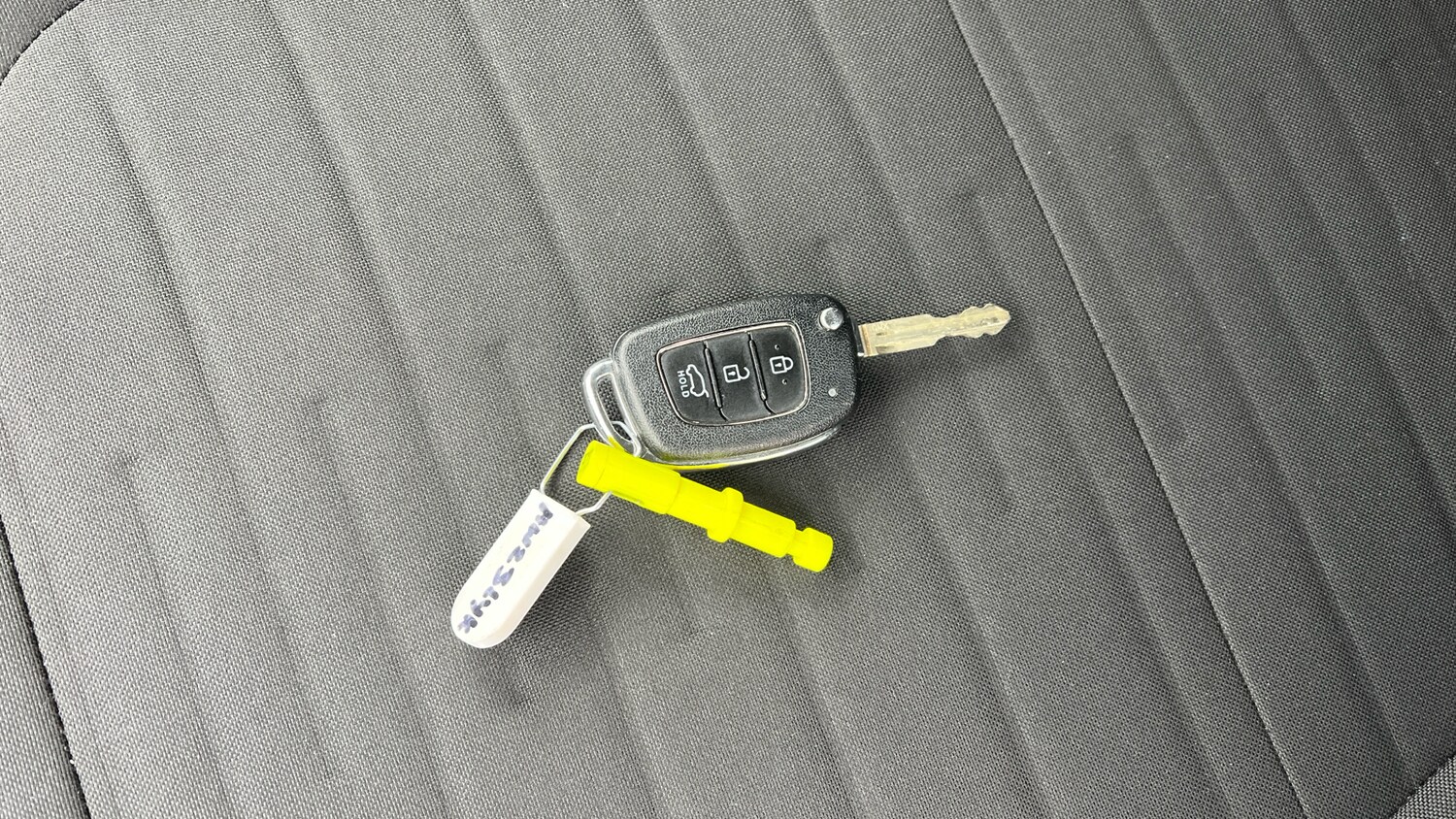 Used Hyundai i10 2023 for sale - 77595161: Photo 20