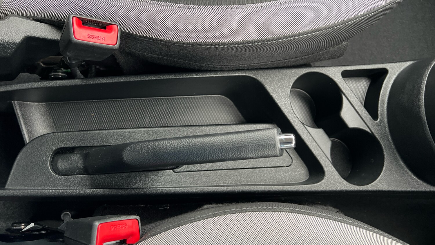 Used Hyundai i10 2023 for sale - 77595161: Photo 32