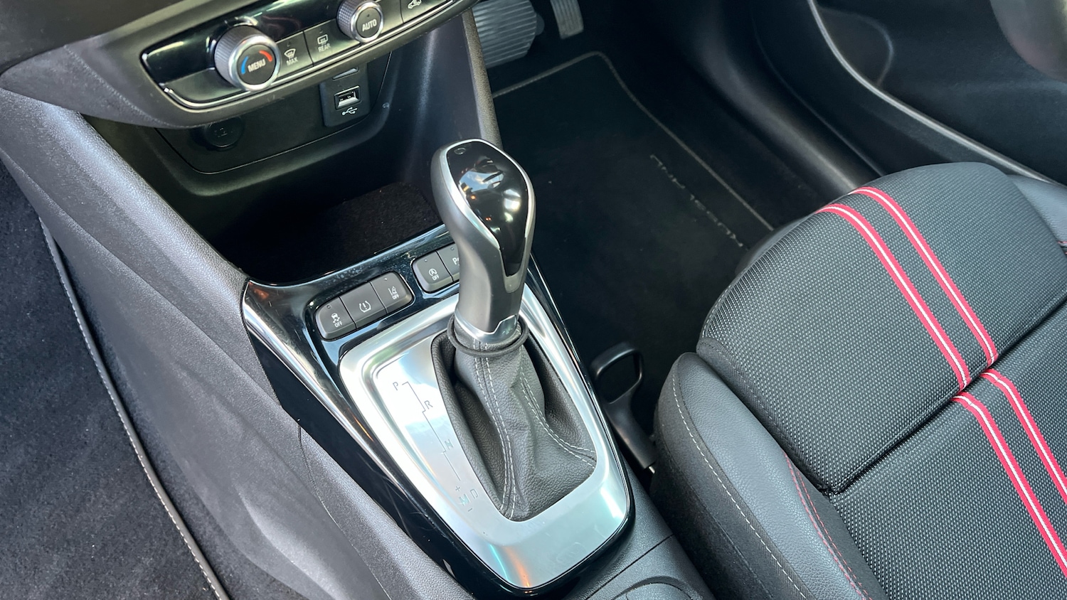 Used Vauxhall Crossland 2022 for sale - 76959763: Photo 13