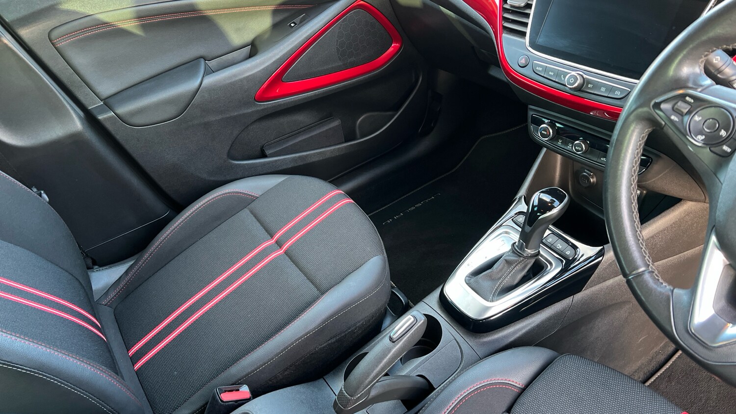 Used Vauxhall Crossland 2022 for sale - 76959763: Photo 14