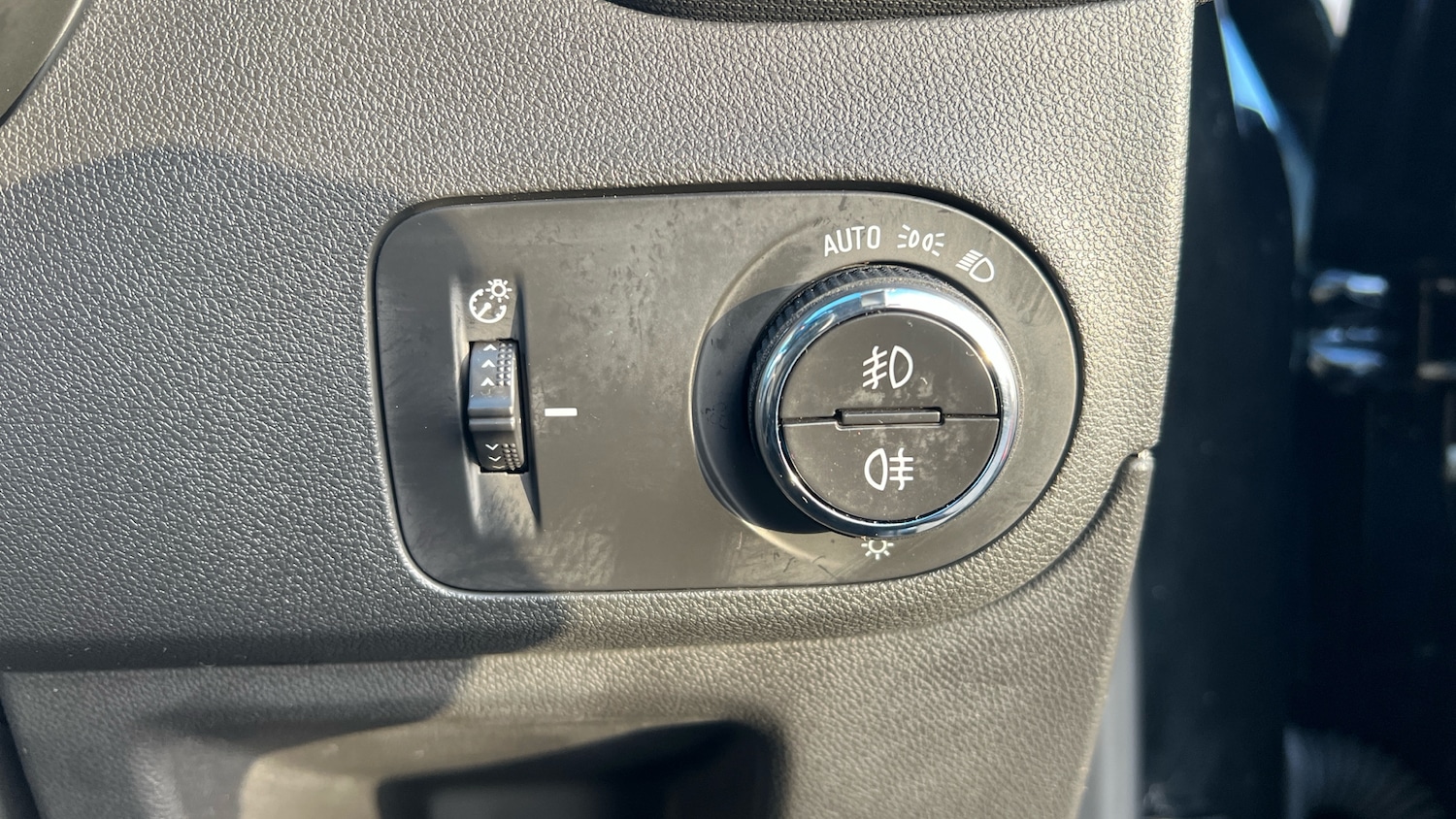 Used Vauxhall Crossland 2022 for sale - 76959763: Photo 25