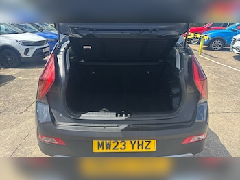 Used Hyundai BAYON 2023 for sale - 78900939: Photo
