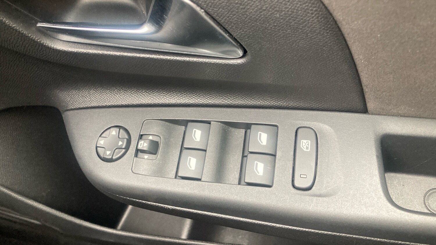 Used Vauxhall Corsa 2023 for sale - 77789468: Photo 36