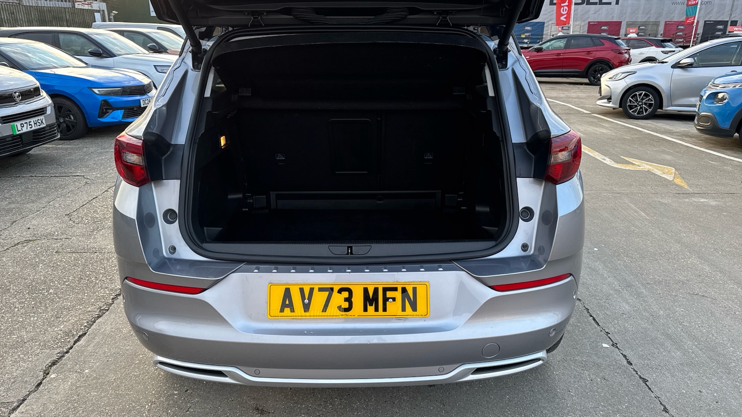 Used Vauxhall Grandland 2023 for sale - 77490599: Photo 4