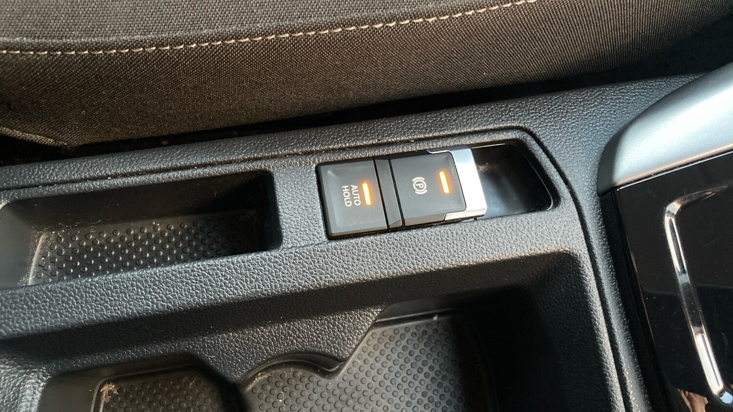 Used Volkswagen T-Roc 2022 for sale - 77197991: Photo 28