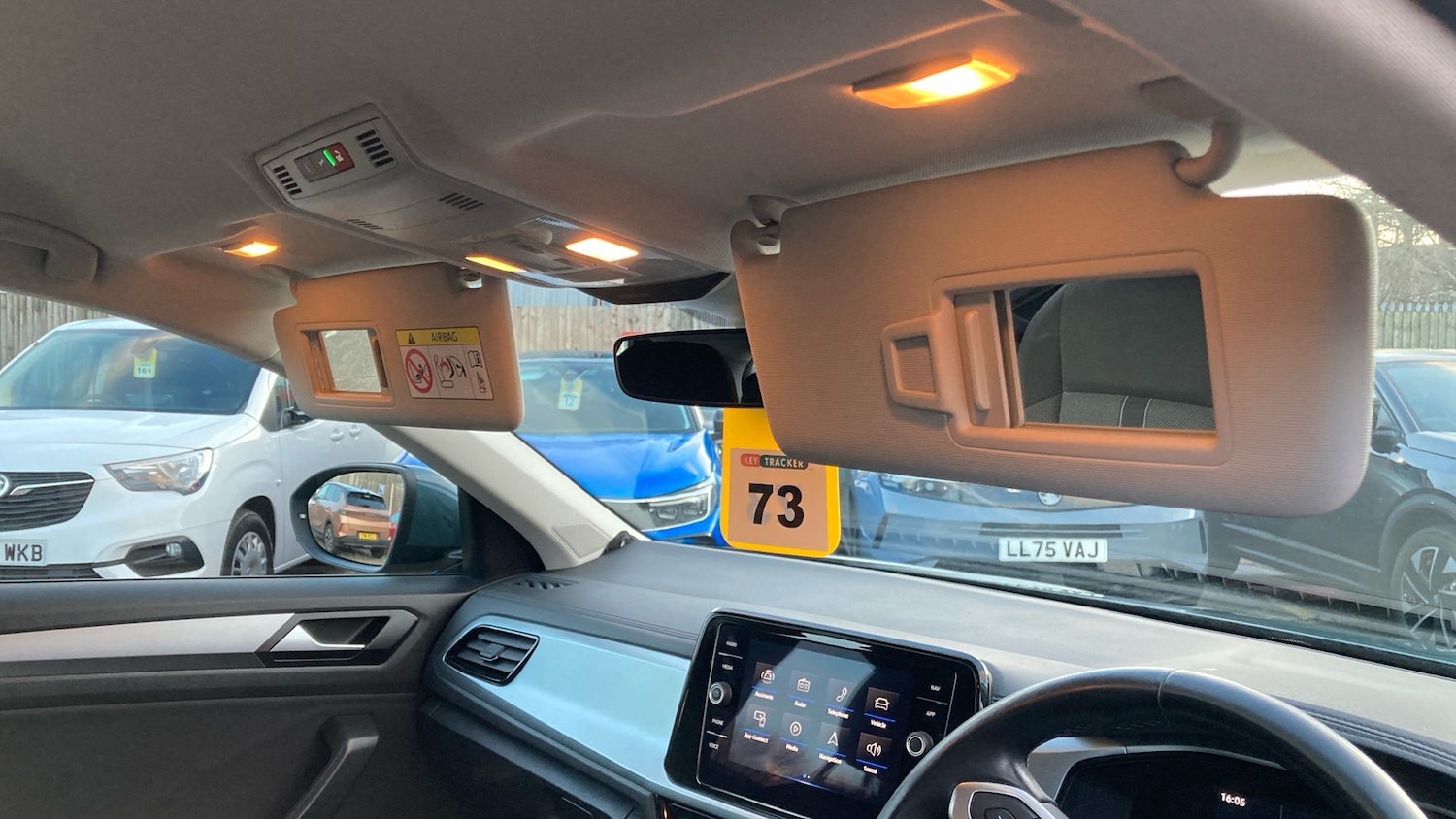 Used Volkswagen T-Roc 2022 for sale - 77197991: Photo 34