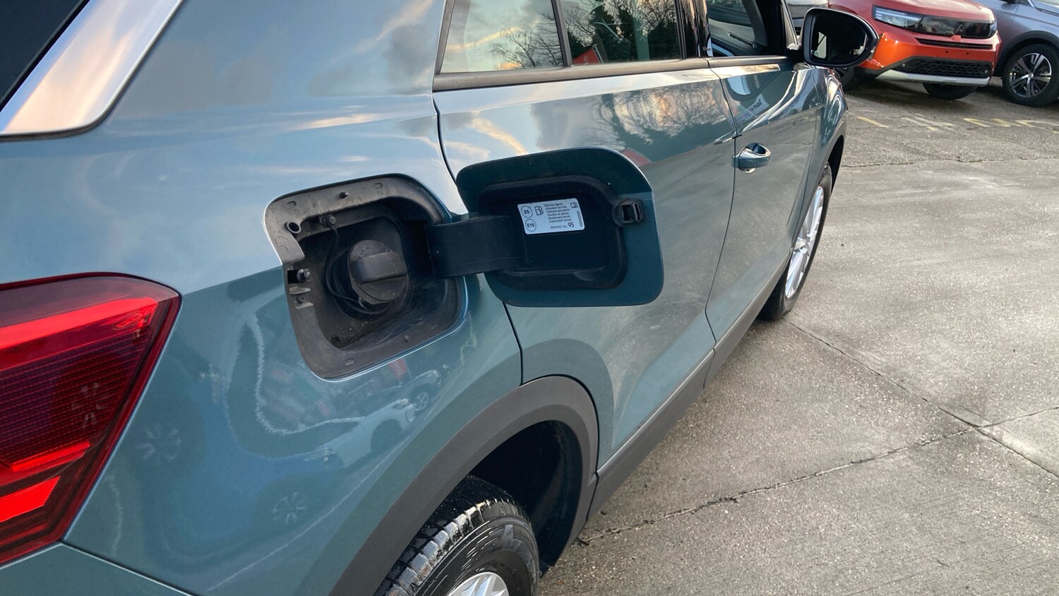 Used Volkswagen T-Roc 2022 for sale - 77197991: Photo 35