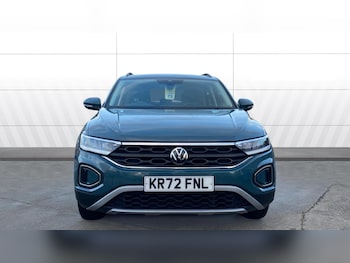 Used Volkswagen T-Roc 2022 for sale - 77197991: Photo