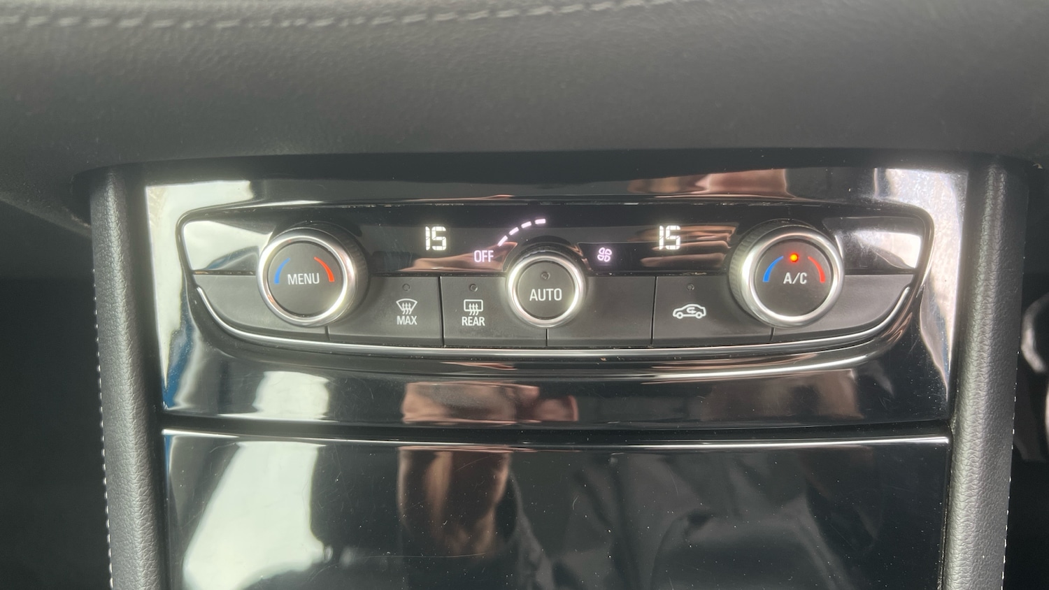 Used Vauxhall Grandland X 2019 for sale - 78000750: Photo 24