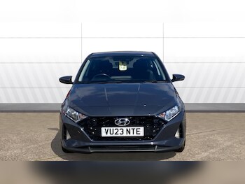 Used Hyundai i20 2023 for sale - 78098006: Photo