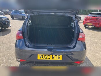 Used Hyundai i20 2023 for sale - 78098006: Photo