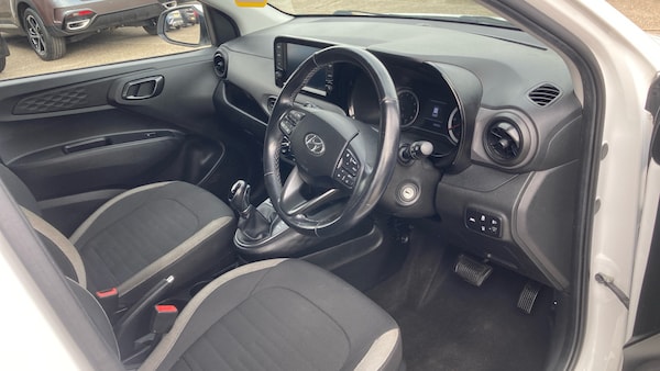 Used Hyundai i10 2022 for sale - 76127979: Photo 11