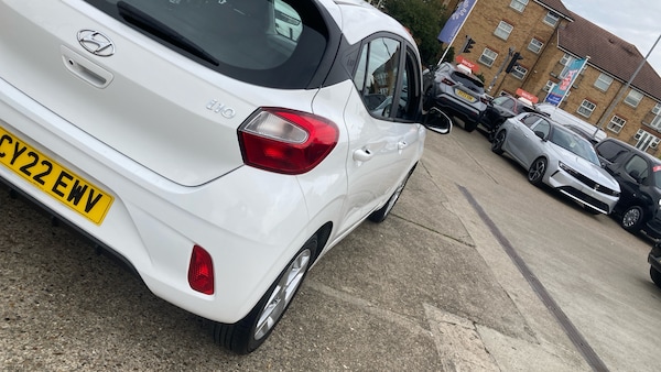 Used Hyundai i10 2022 for sale - 76127979: Photo 38