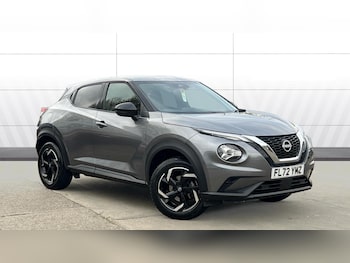 2022 (72) - 1.0 DiG-T 114 N-Connecta 5dr DCT Petrol Hatchback