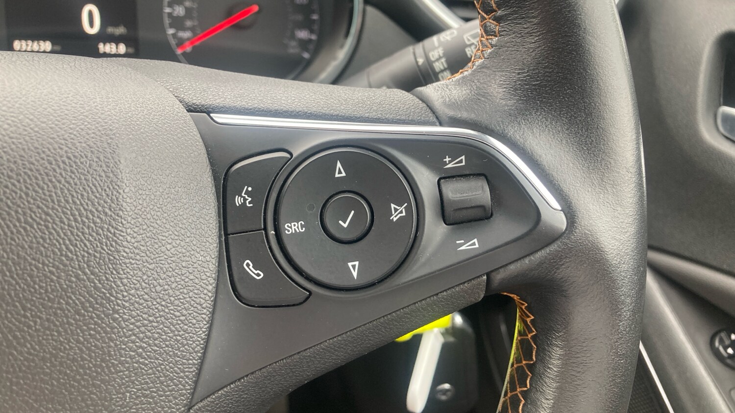 Used Vauxhall Crossland X 2019 for sale - 78199380: Photo 32