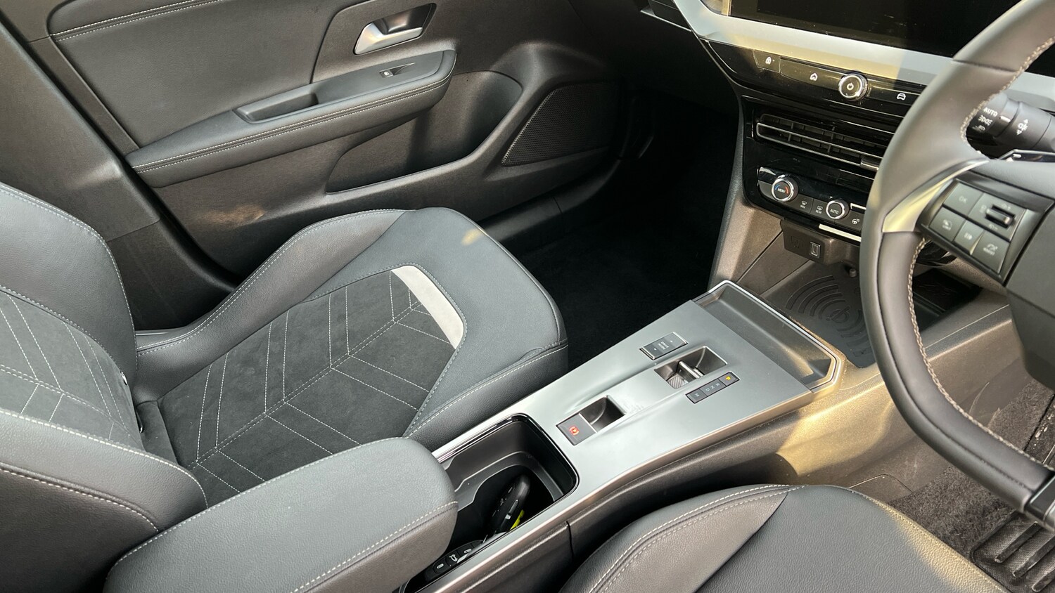 Used Vauxhall Mokka 2025 for sale - 76477746: Photo 14