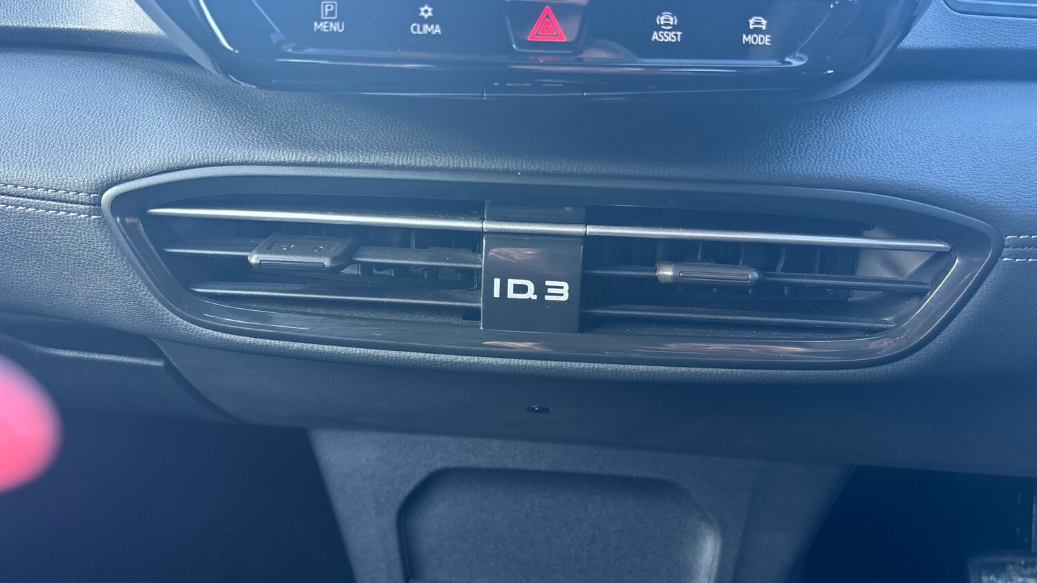 Used Volkswagen ID.3 2024 for sale - 76777169: Photo 34
