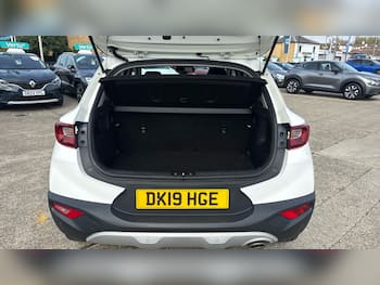 Used Kia Stonic 2019 for sale - 79639464: Photo