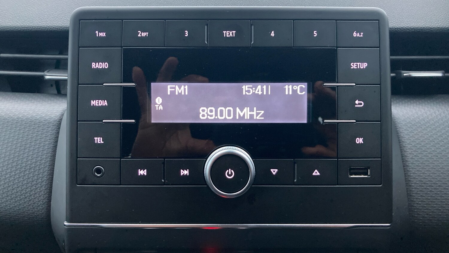 Used Renault Clio 2021 for sale - 77729710: Photo 12