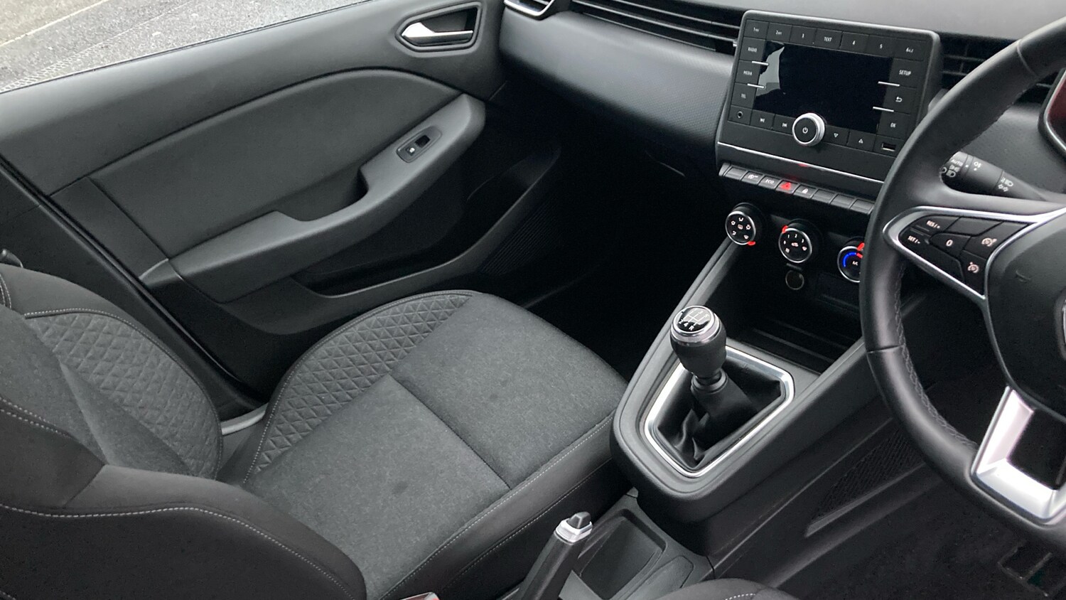 Used Renault Clio 2021 for sale - 77729710: Photo 14