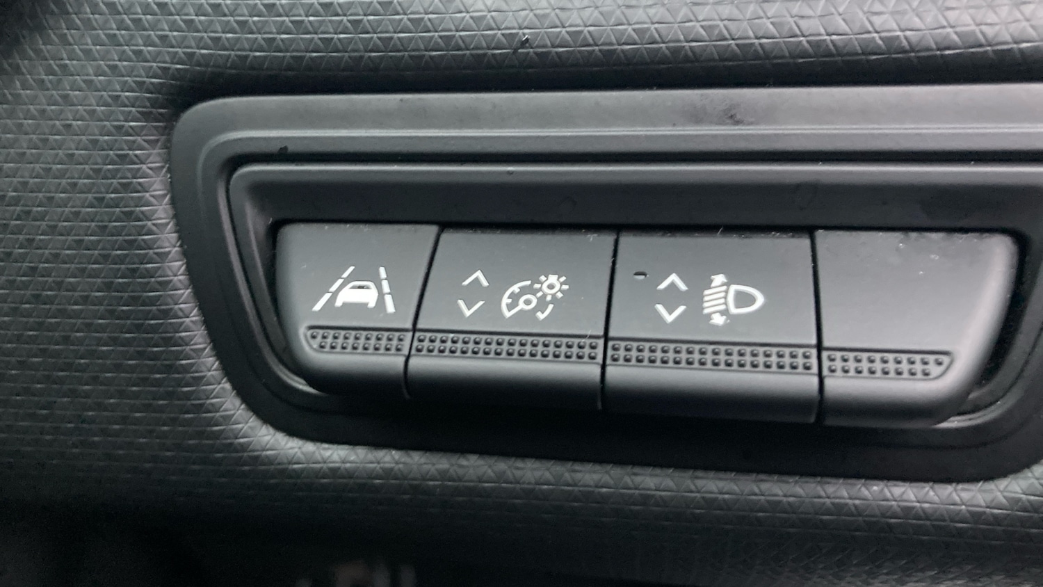 Used Renault Clio 2021 for sale - 77729710: Photo 31