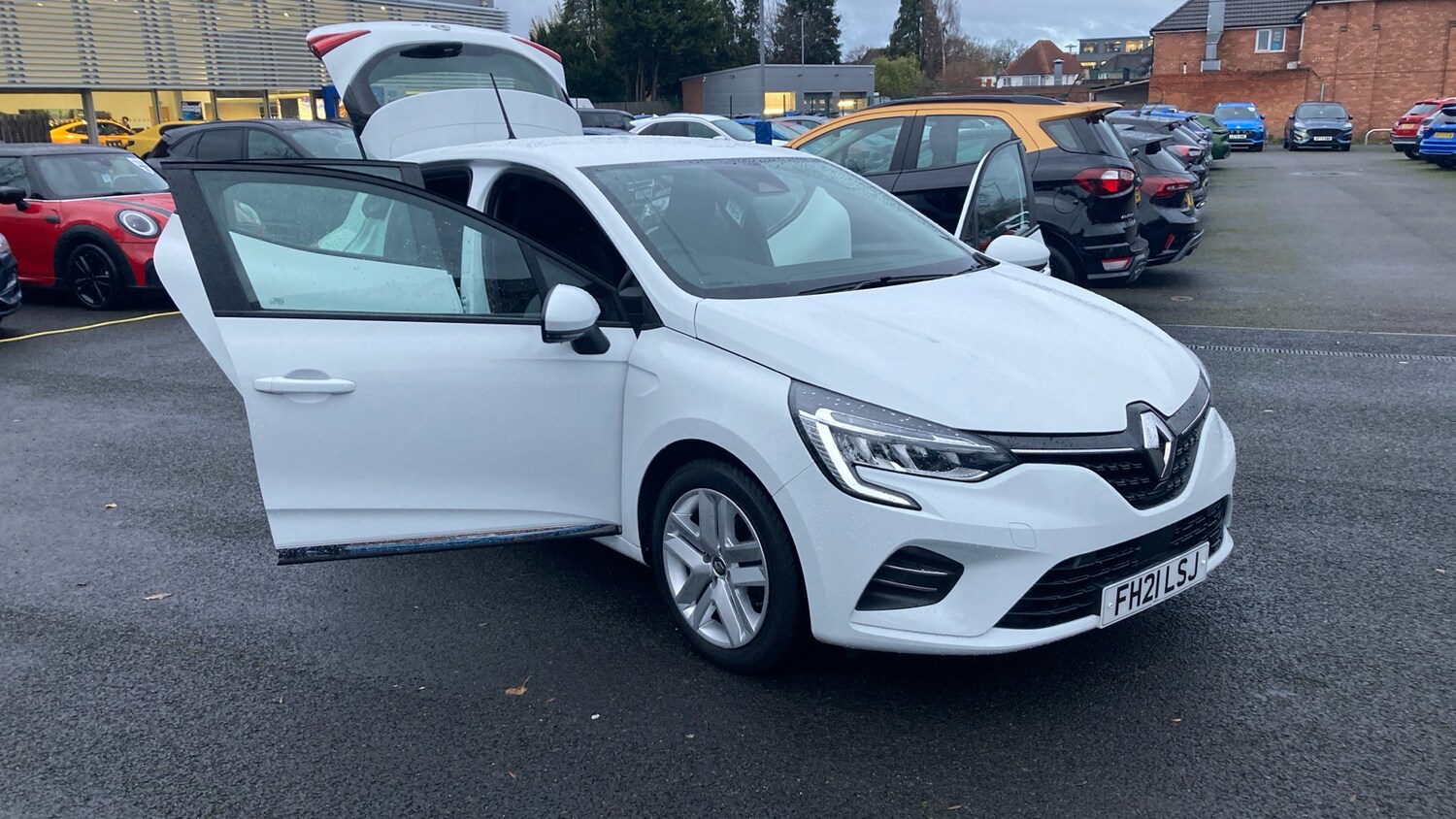 Used Renault Clio 2021 for sale - 77729710: Photo 41