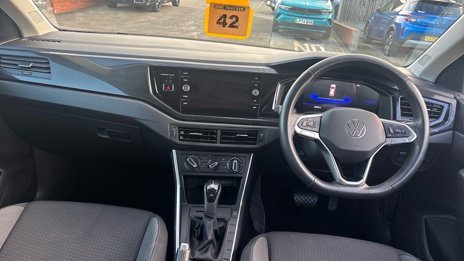 Used Volkswagen Polo 2024 for sale - 76958432: Photo 10