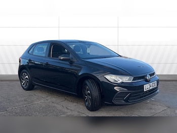 Used Volkswagen Polo 2024 for sale - 76958432: Photo