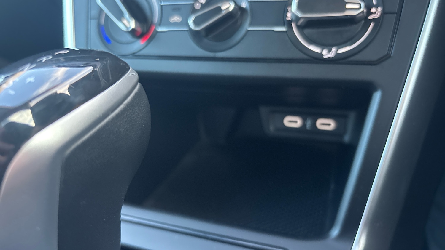 Used Volkswagen Polo 2024 for sale - 76958432: Photo 28