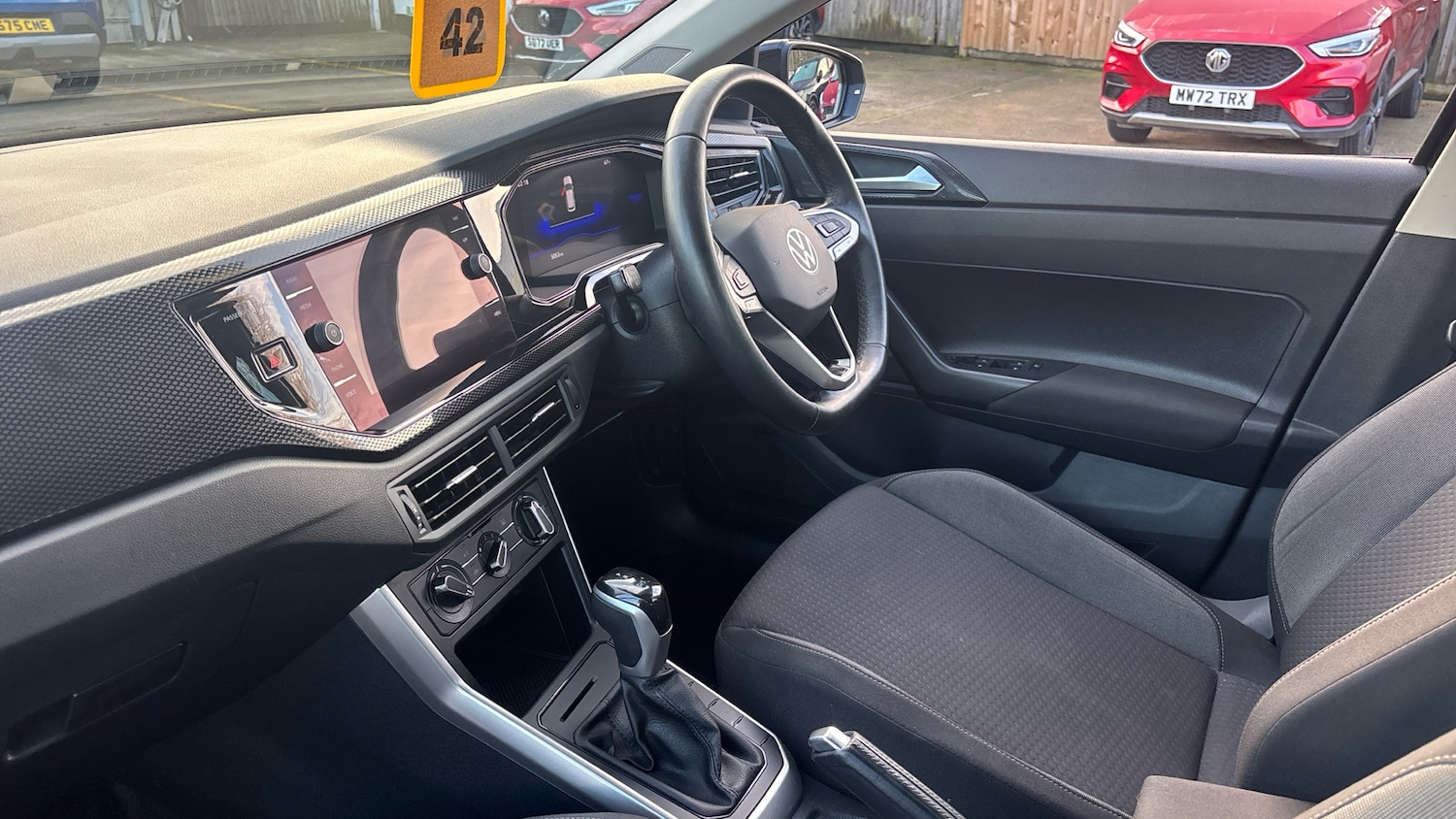 Used Volkswagen Polo 2024 for sale - 76958432: Photo 9