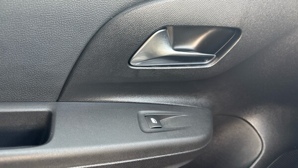 Used Vauxhall Corsa 2024 for sale - 76055928: Photo 28