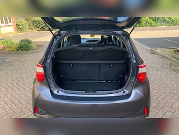 Used Toyota Yaris 2017 for sale - 78526199: Photo