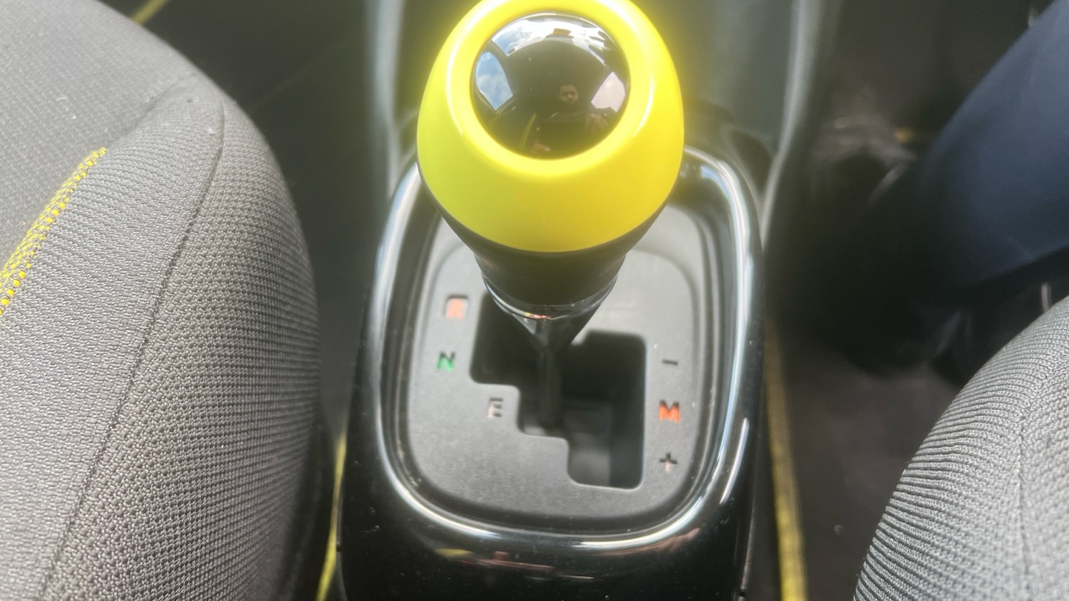 Used Toyota AYGO 2016 for sale - 77409335: Photo 23