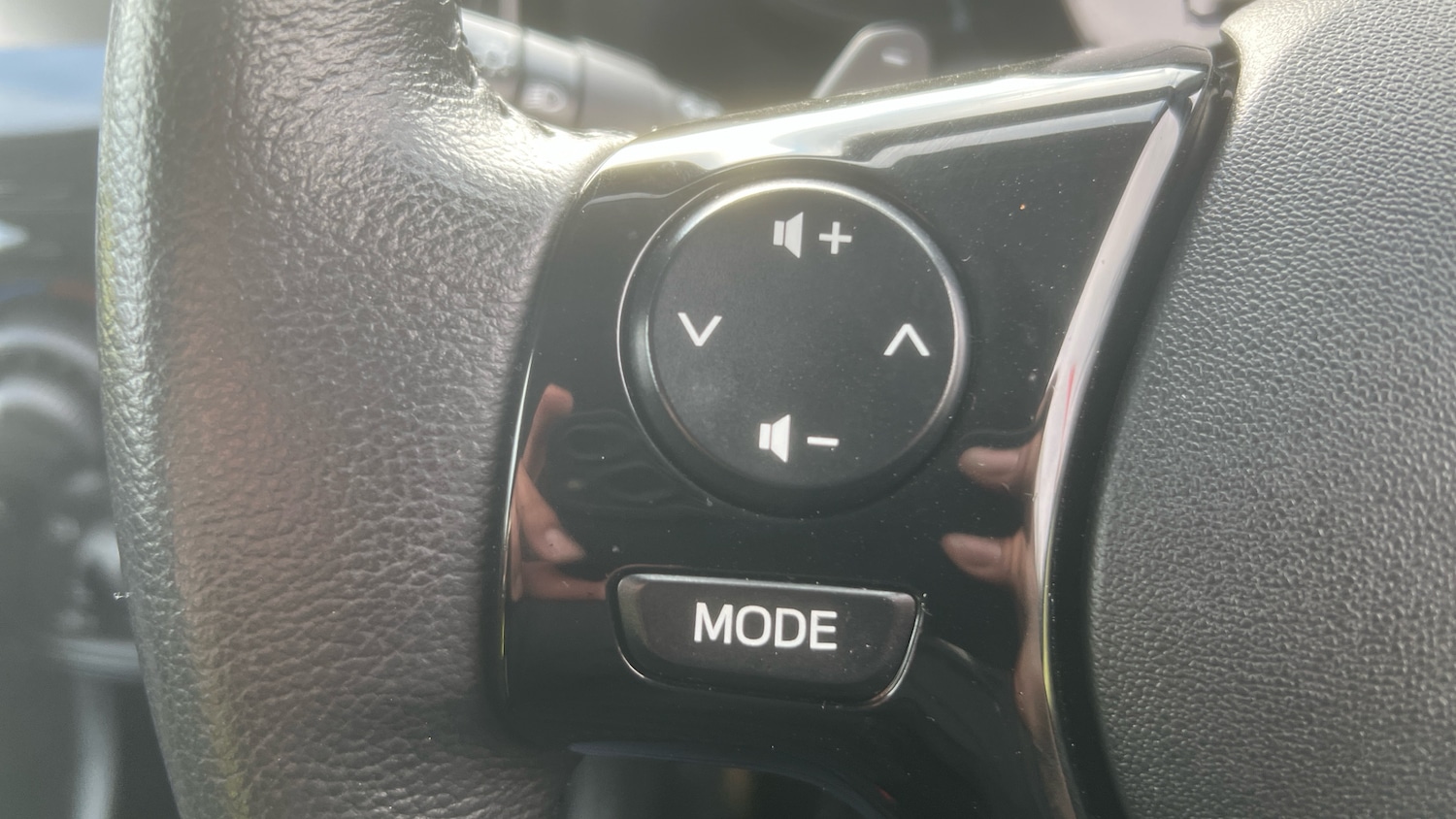 Used Toyota AYGO 2016 for sale - 77409335: Photo 28