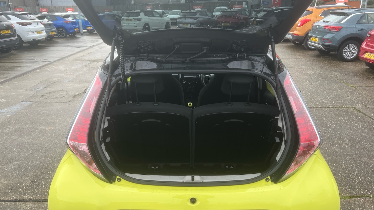 Used Toyota AYGO 2016 for sale - 77409335: Photo 4