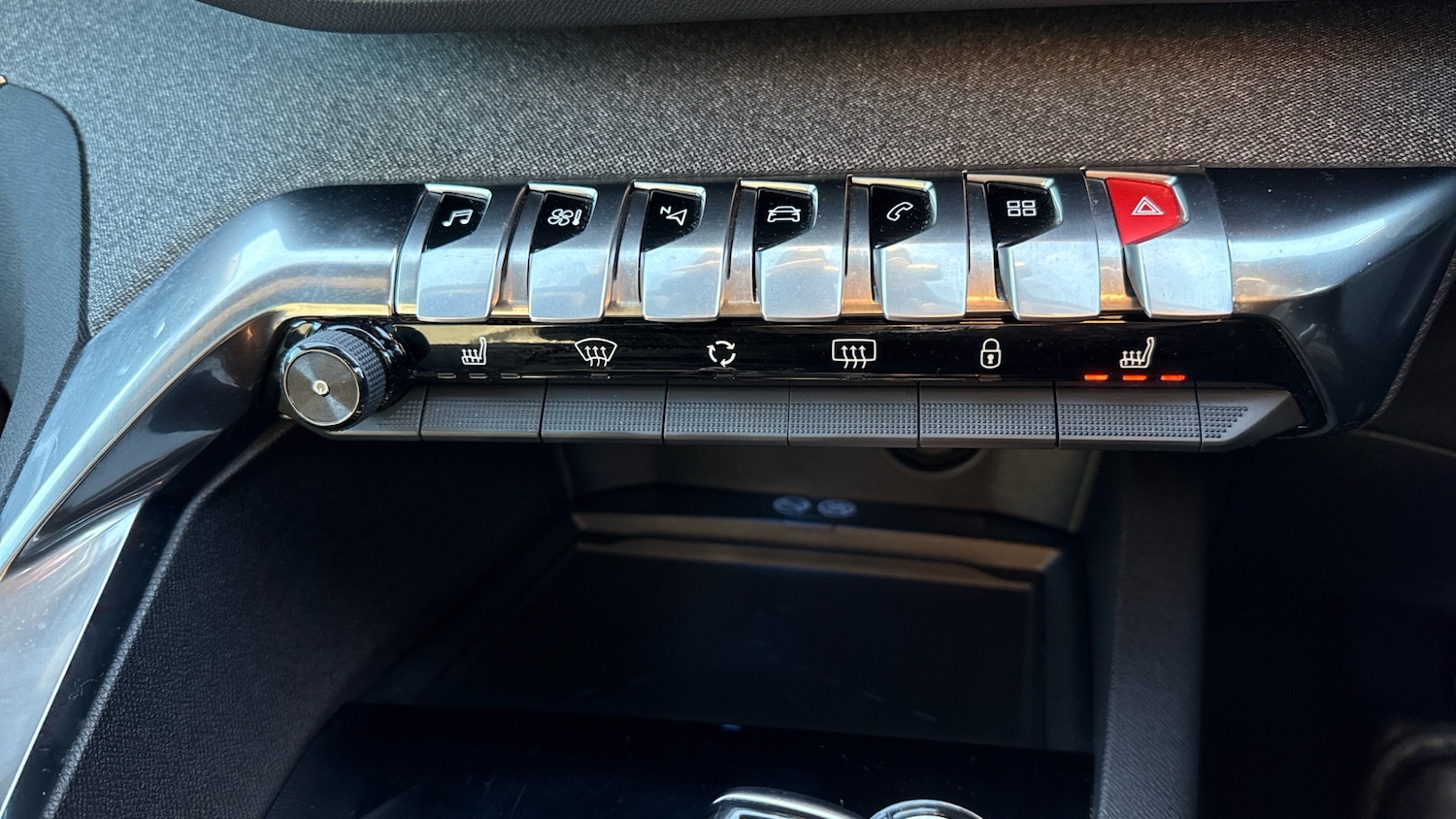 Used Peugeot 5008 2020 for sale - 77296980: Photo 37