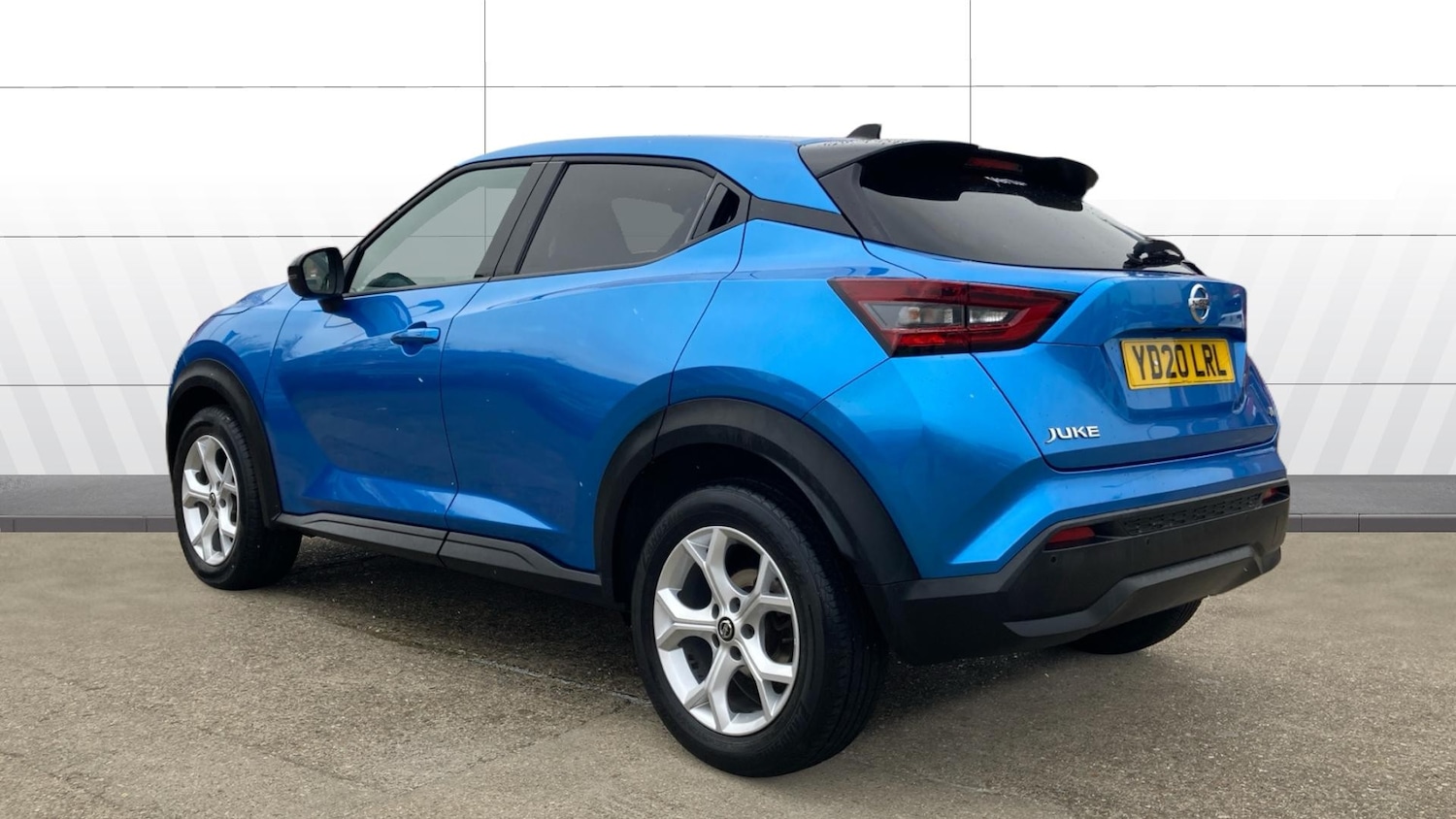 Used Nissan Juke 2020 for sale - 77136060: Photo 2