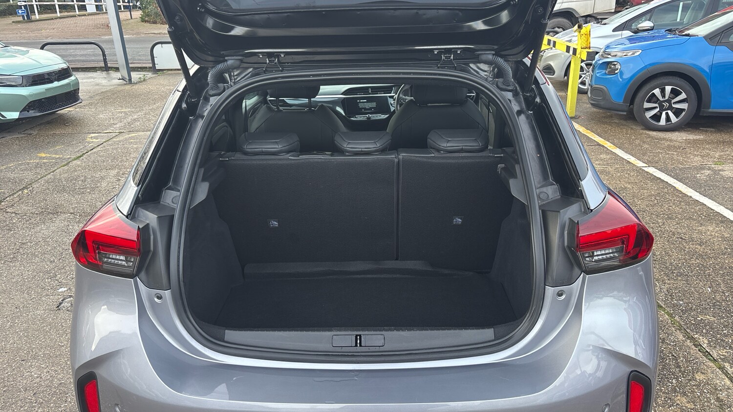 Used Vauxhall Corsa 2023 for sale - 76860201: Photo 4