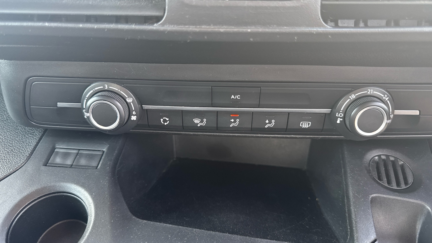 Used Vauxhall Combo Life 2021 for sale - 76038093: Photo 24