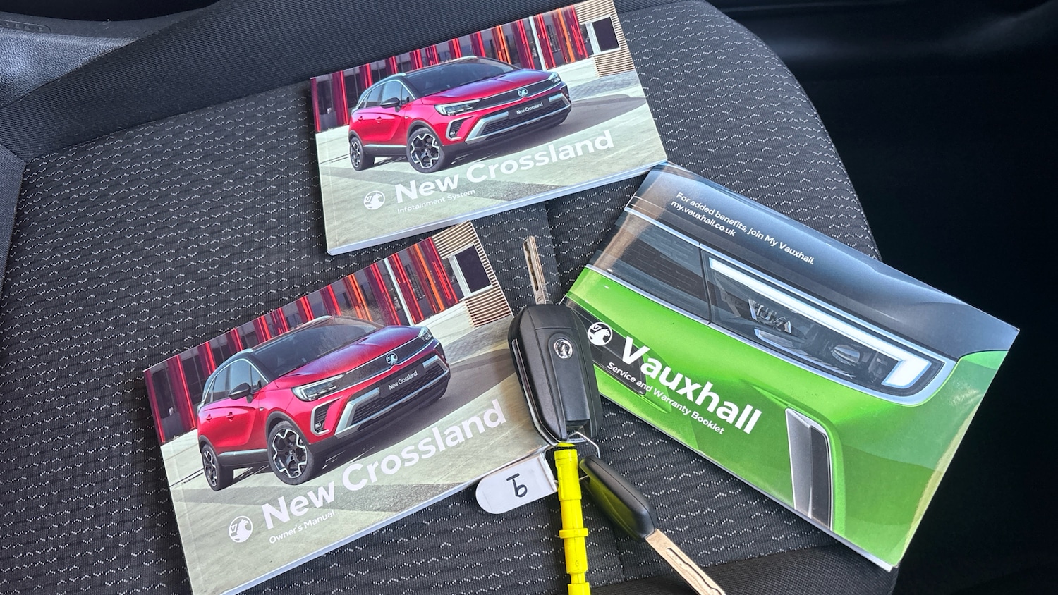 Used Vauxhall Crossland 2022 for sale - 77965659: Photo 19