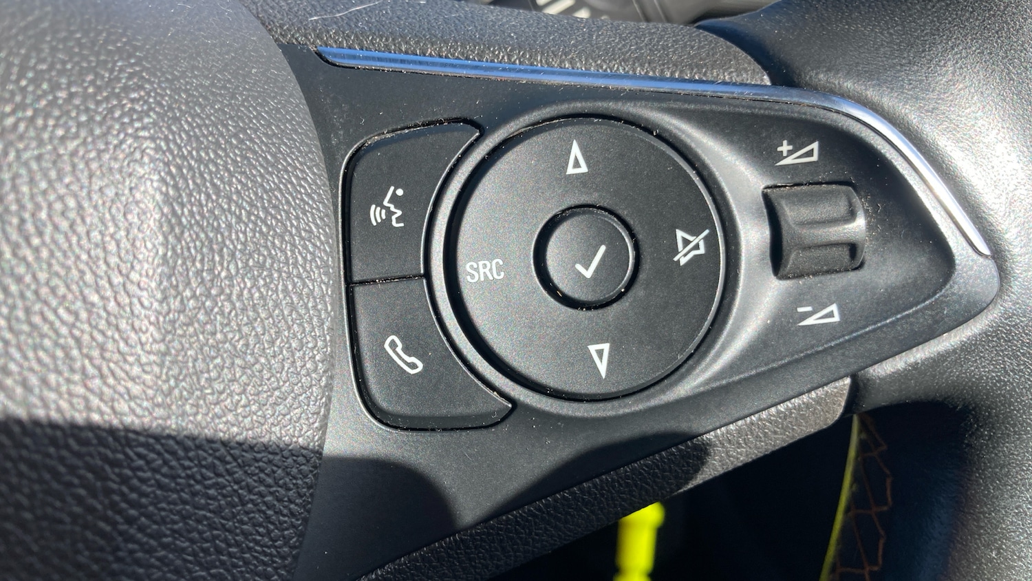 Used Vauxhall Crossland X 2019 for sale - 77930478: Photo 30