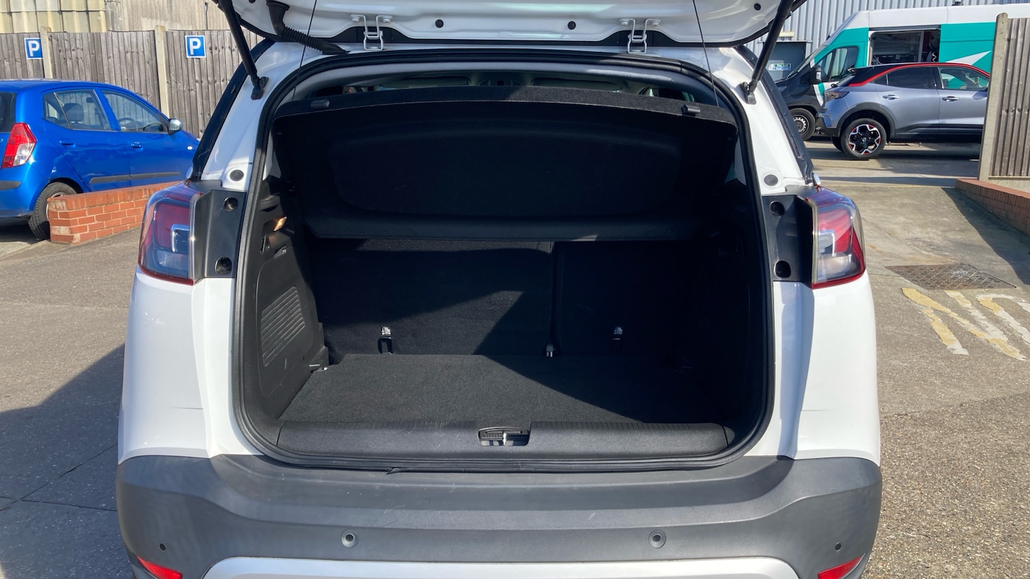 Used Vauxhall Crossland X 2019 for sale - 77930478: Photo 4